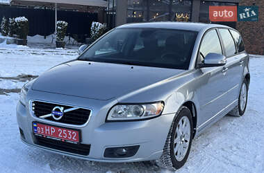 Volvo V50  2010