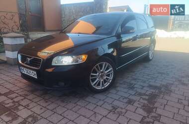 Volvo V50  2009