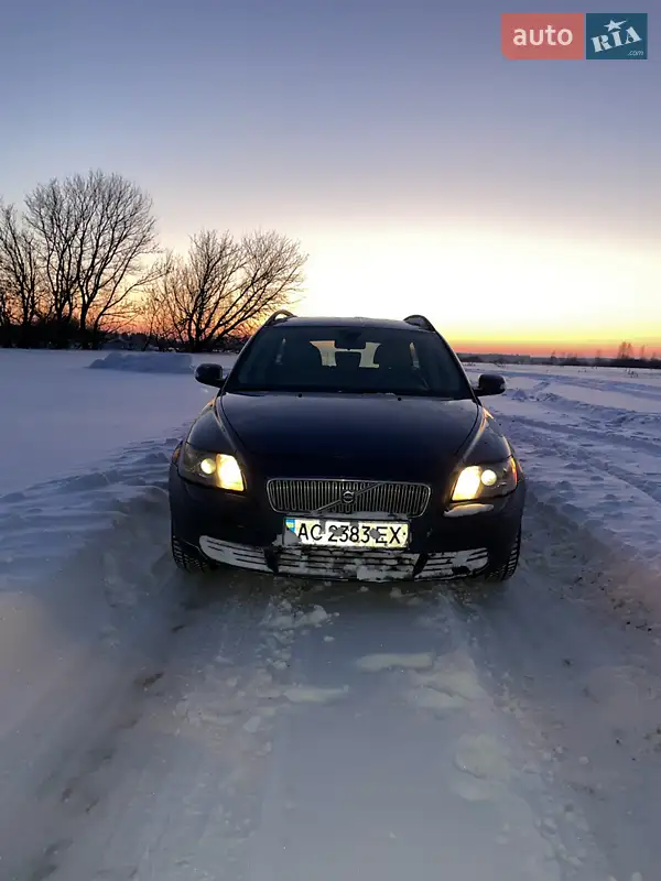 Volvo V50