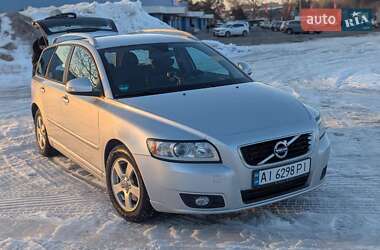 Volvo V50  2011