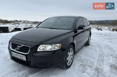 Volvo V50  2010