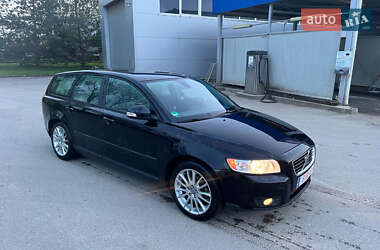 Volvo V50  2009