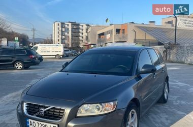 Volvo V50  2009