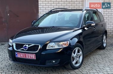 Volvo V50  2010