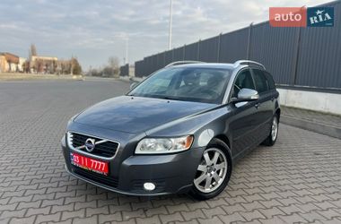 Volvo V50  2012