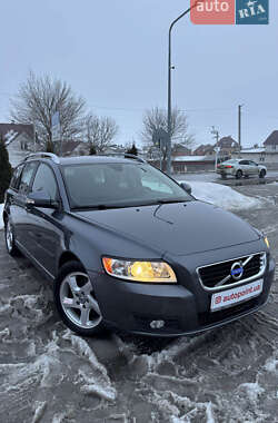 Volvo V50  2012