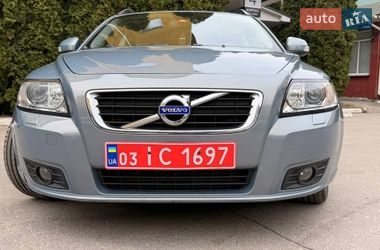 Volvo V50  2011