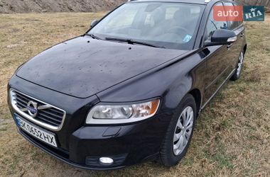 Volvo V50  2011