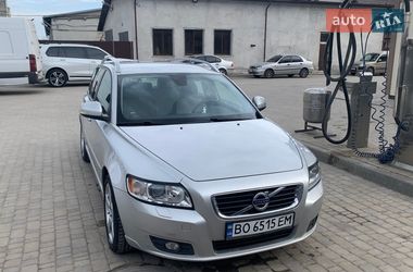 Volvo V50  2011