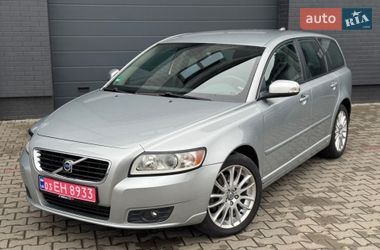 Volvo V50  2009