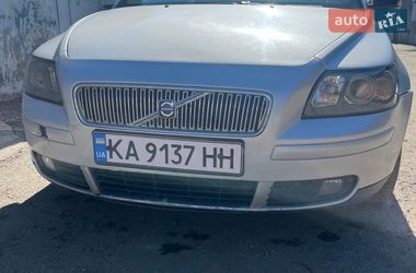 Volvo V50 2005