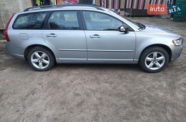 Volvo V50  2010