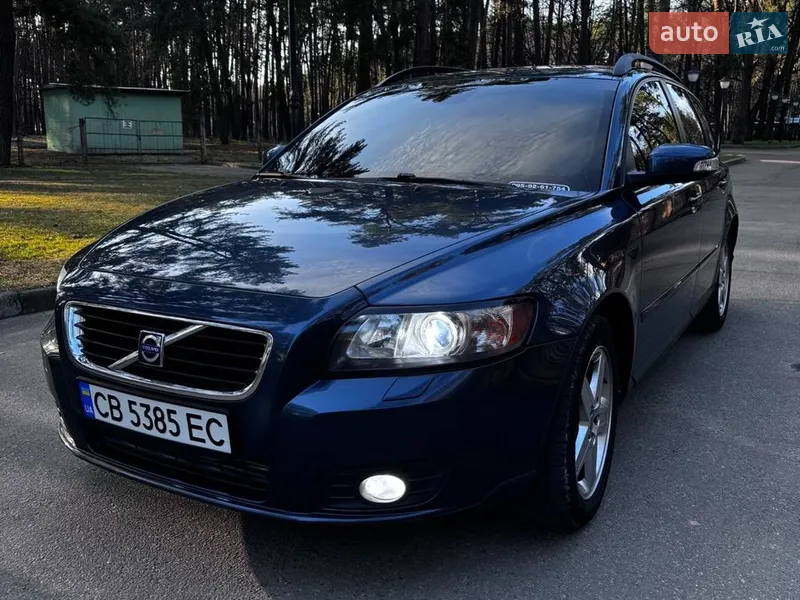 Volvo V50