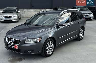 Volvo V50 2011