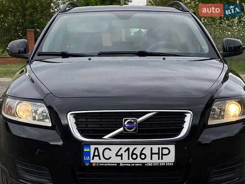 Volvo V50