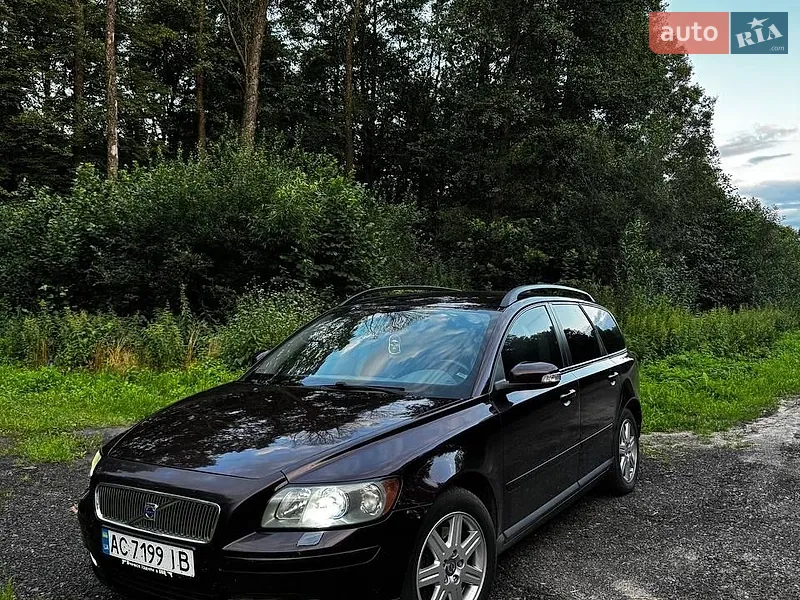 Volvo V50