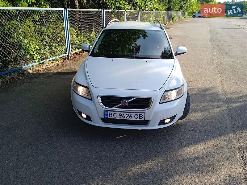 Volvo V50 2008