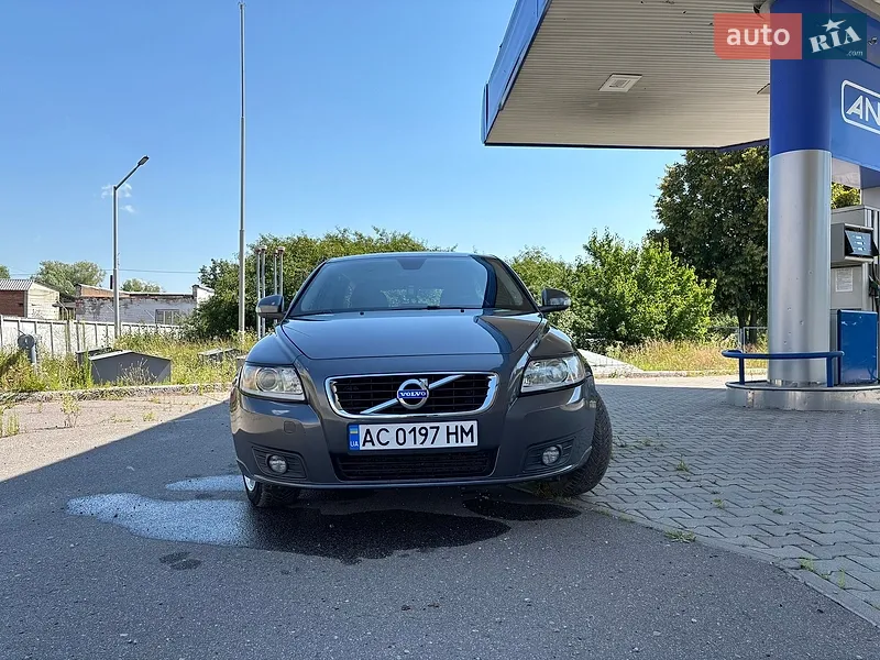 Volvo V50 2011
