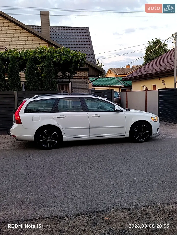 2010 Volvo V50 - мініатюра 2