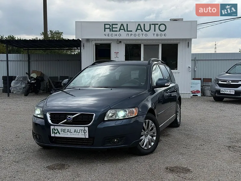 Volvo V50 2010