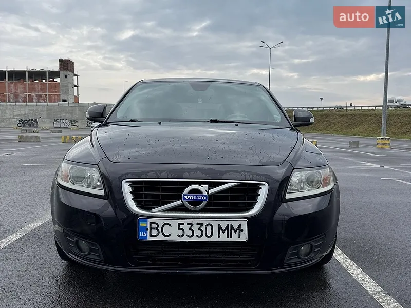 Volvo V50 2010