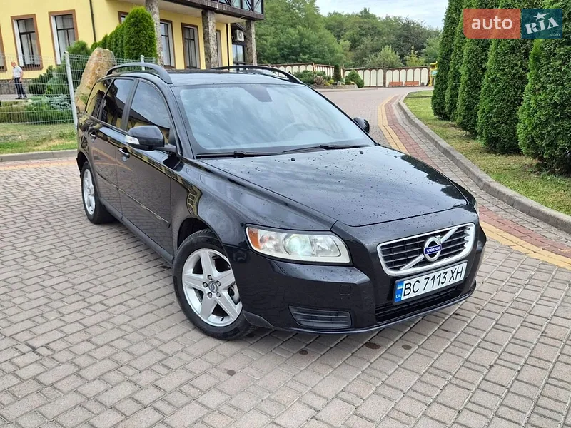 Volvo V50 2010