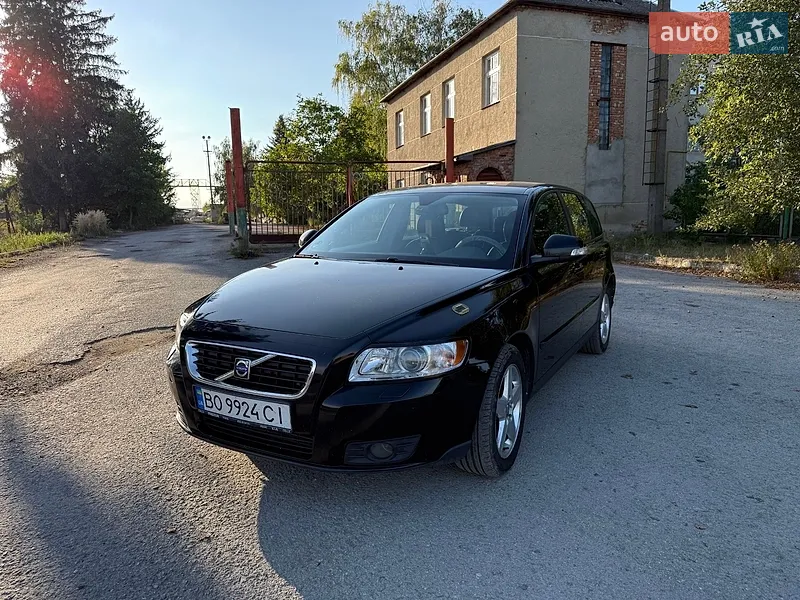 Volvo V50 2010