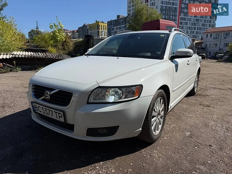 Volvo V50 2008