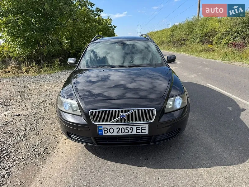Volvo V50