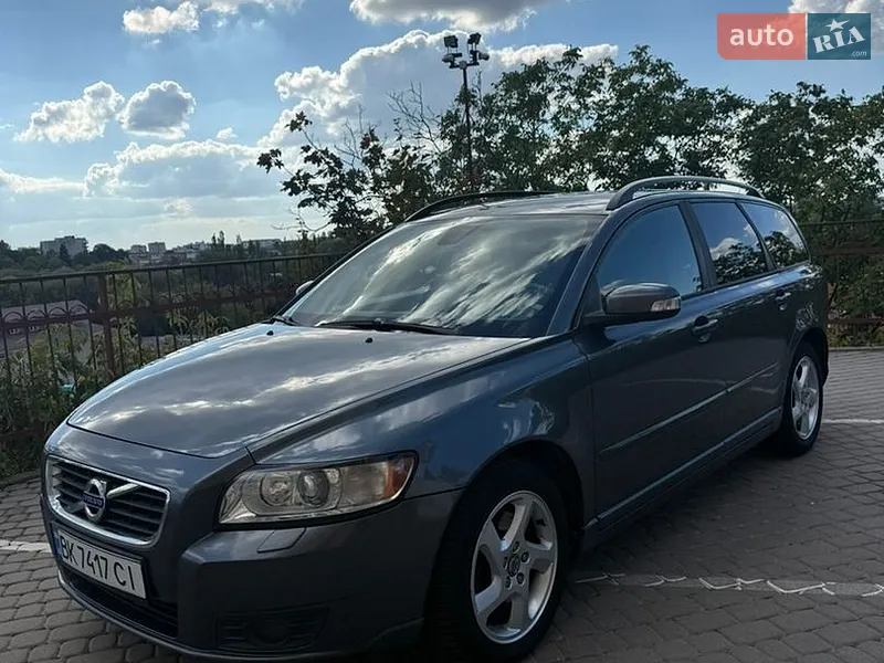 Volvo V50 2008
