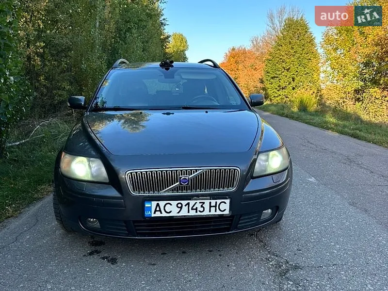 Volvo V50