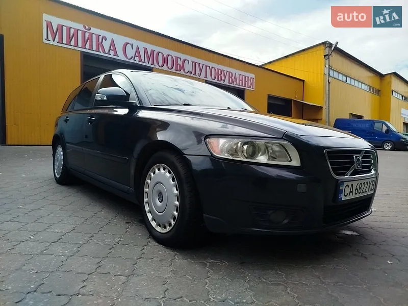Volvo V50 2010