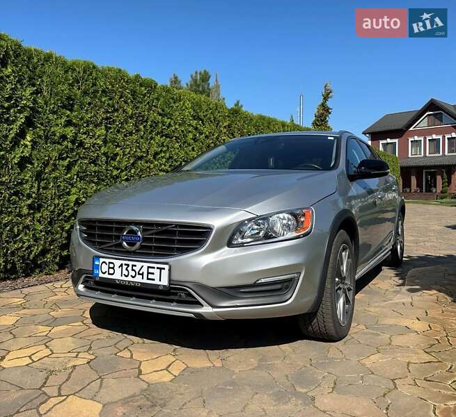 Volvo V60 Cross Country