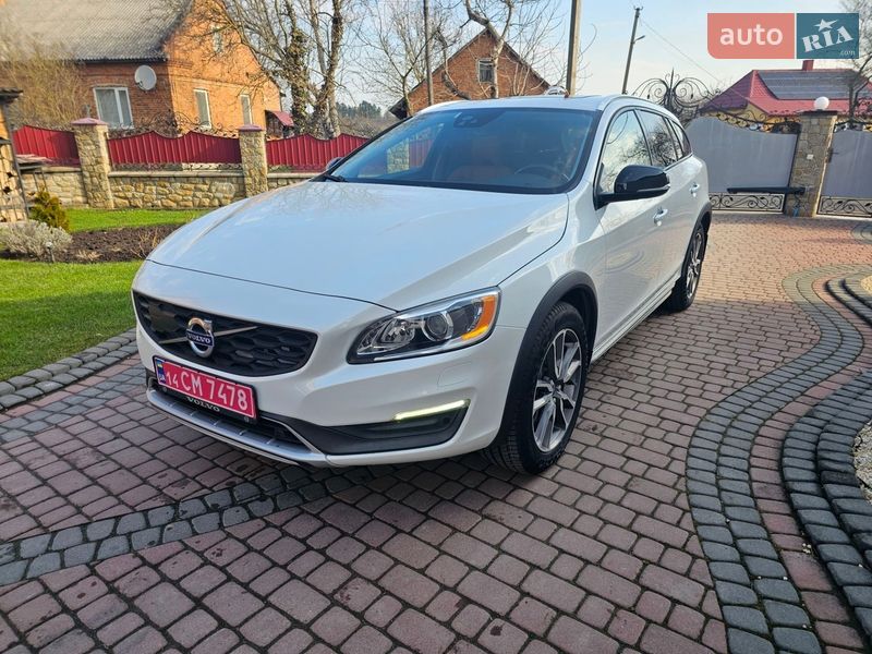 Volvo V60 Cross Country