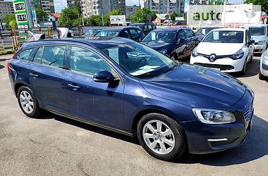 Volvo V60  2014