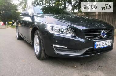 Volvo V60  2014