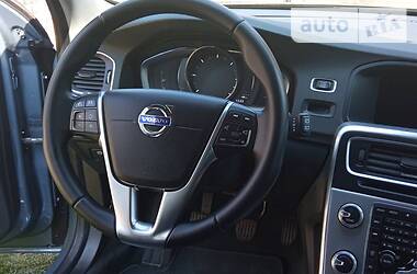 Volvo V60  2016