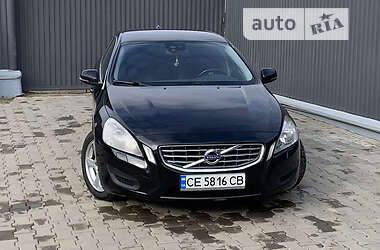 Volvo V60  2012