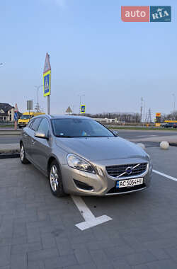 Volvo V60 2012
