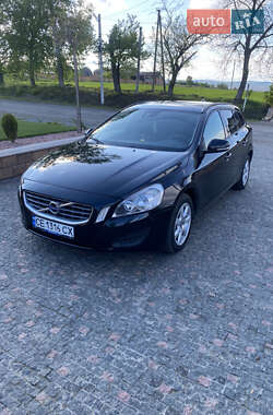 Volvo V60  2011