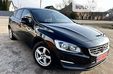 Volvo V60  2014