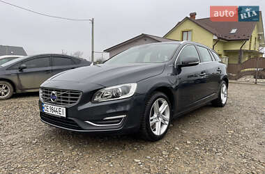 Volvo V60  2015