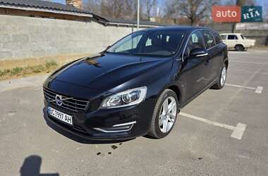 Volvo V60  2014