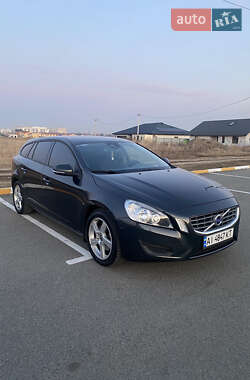 Volvo V60  2011