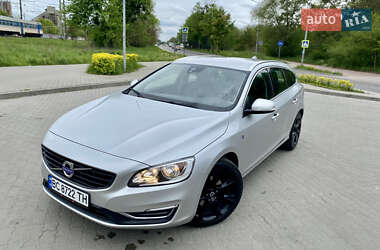 Volvo V60  2016