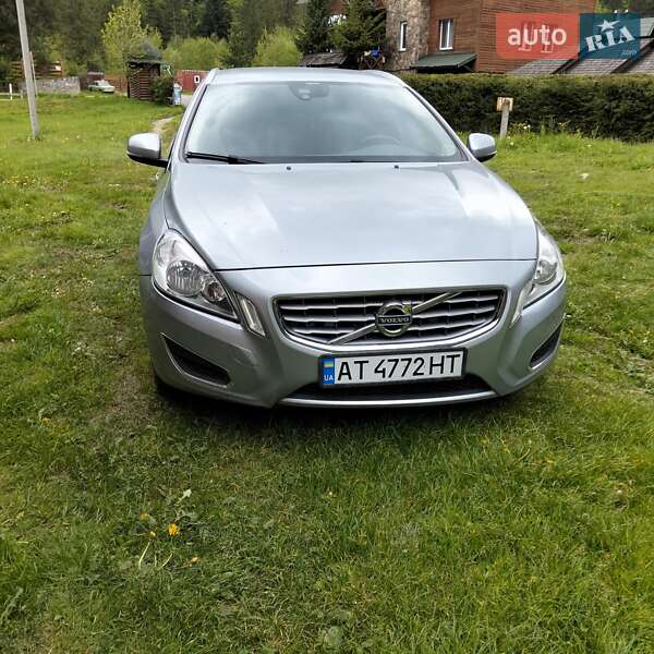 Універсал Volvo V60