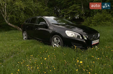 Volvo V60  2011