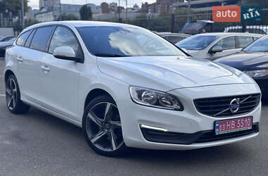 Volvo V60  2016