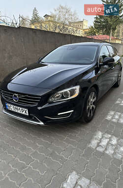 Volvo V60  2014