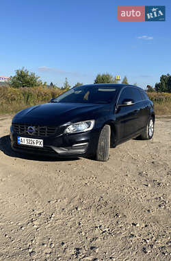 Volvo V60  2014